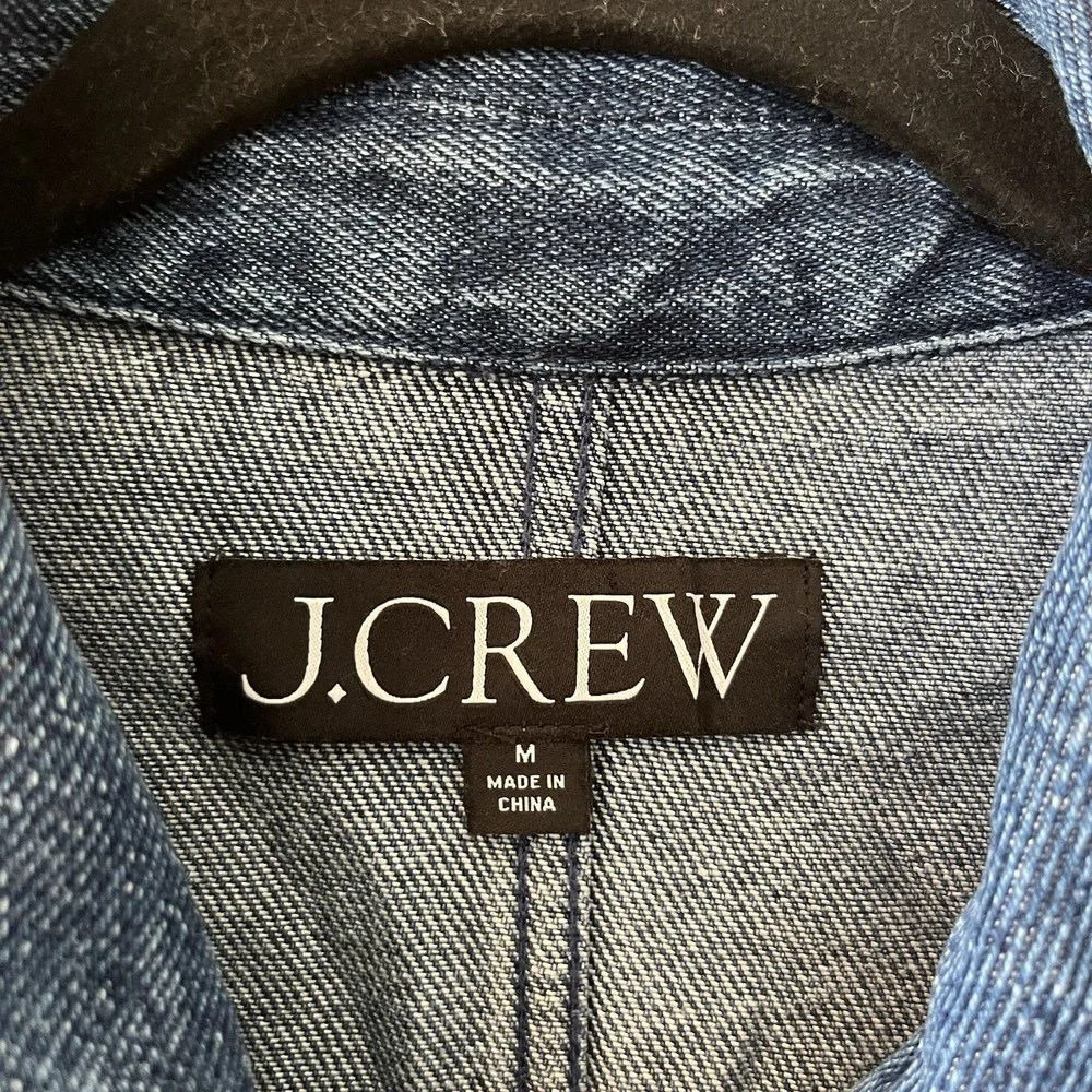 J. Crew Women's Denim Bomber Jacket Size Medium Drapey Denim Cropped Classic - Picture 2 of 13